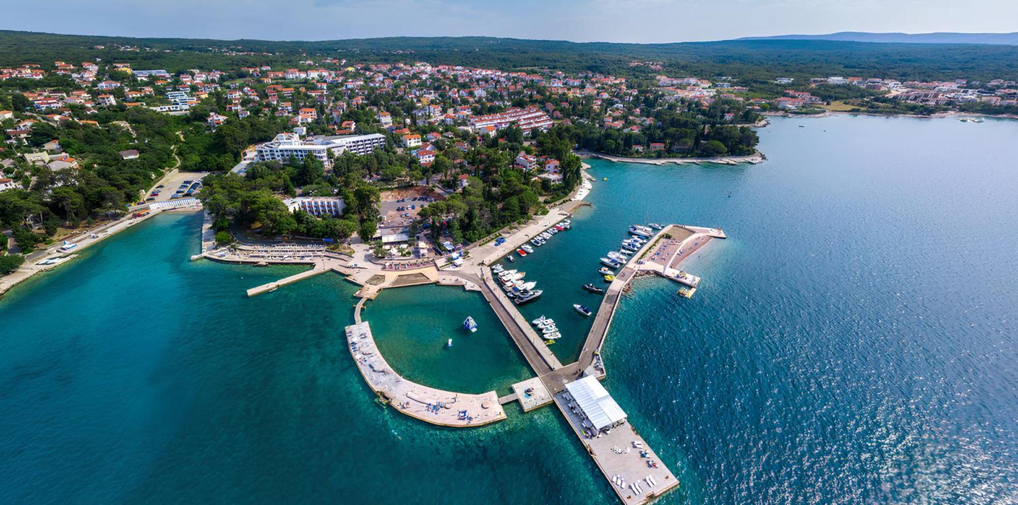 Apartments Kremenici Malinska Bagian luar foto